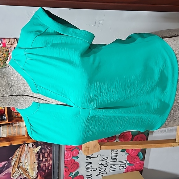 Green Monteau Los Angeles blouse S like new - Picture 3 of 7